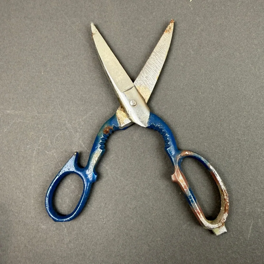 Vintage Heavy Duty Kitchen Poultry Herb Utility Shears Scissors Red/Blue